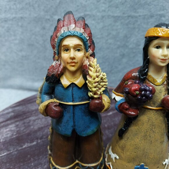 Native American Harvest Figurine Set - Boy & Girl Holding Wheat And Grapes Hand- - Picture 2 of 9